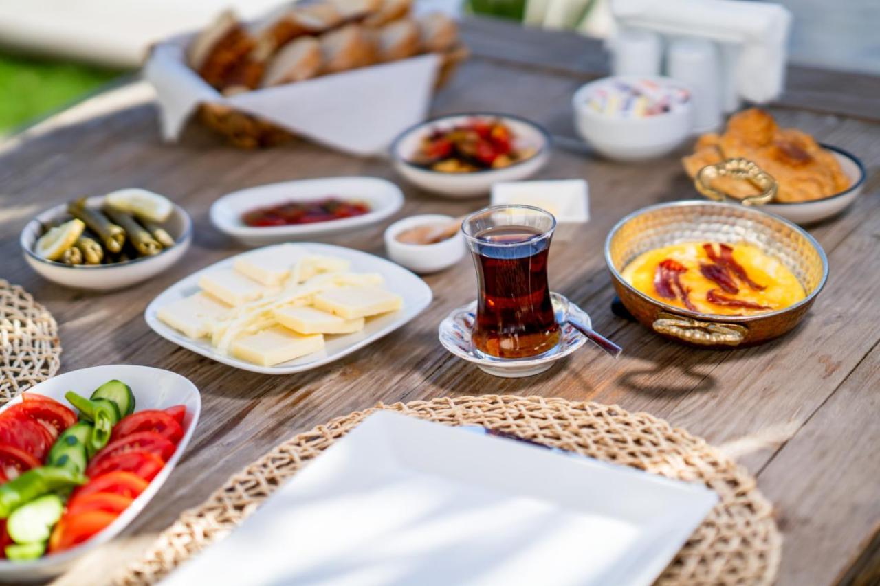 Melekaki Alacati Çeşme Luaran gambar