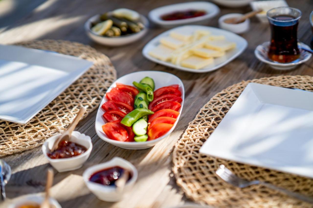 Melekaki Alacati Çeşme Luaran gambar